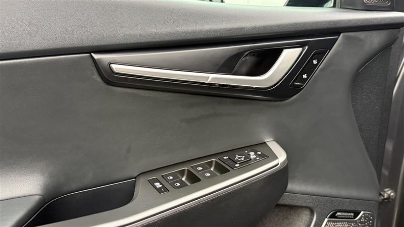 used 2022 Kia EV6 car, priced at $19,995