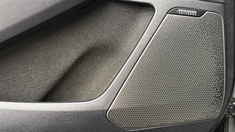 used 2022 Kia EV6 car, priced at $19,995