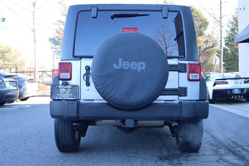 used 2015 Jeep Wrangler Unlimited car, priced at $16,995