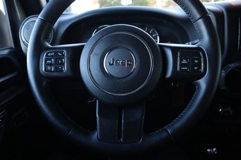 used 2015 Jeep Wrangler Unlimited car, priced at $16,995