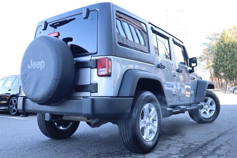 used 2015 Jeep Wrangler Unlimited car, priced at $16,995