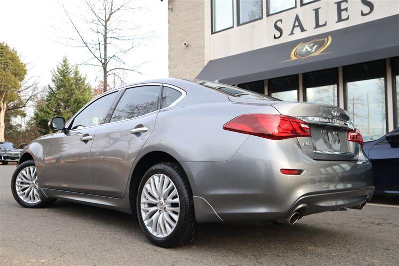 used 2015 INFINITI Q70 car, priced at $13,995