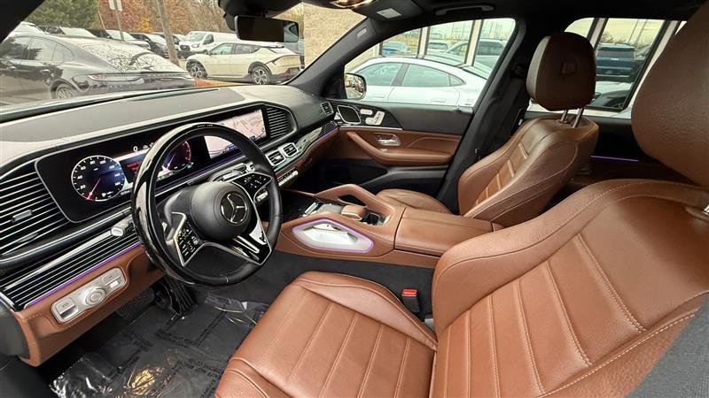 used 2024 Mercedes-Benz GLE 450 car, priced at $61,995