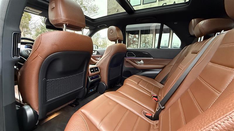 used 2024 Mercedes-Benz GLE 450 car, priced at $61,995