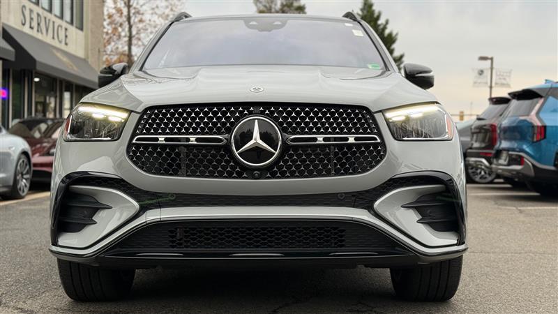 used 2024 Mercedes-Benz GLE 450 car, priced at $61,995
