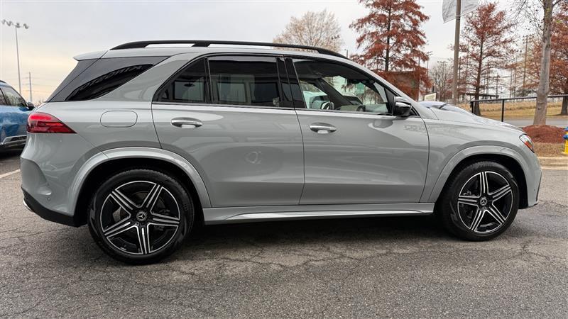 used 2024 Mercedes-Benz GLE 450 car, priced at $61,995