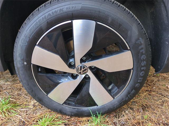 used 2024 Volkswagen Taos car, priced at $19,690