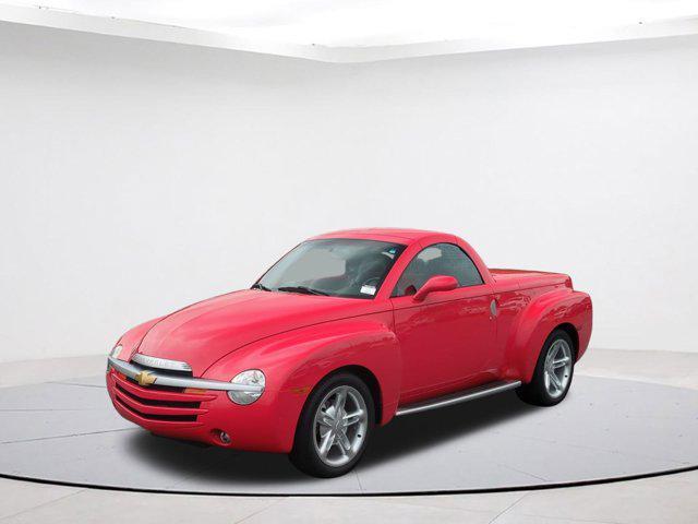 used 2003 Chevrolet SSR car, priced at $26,900