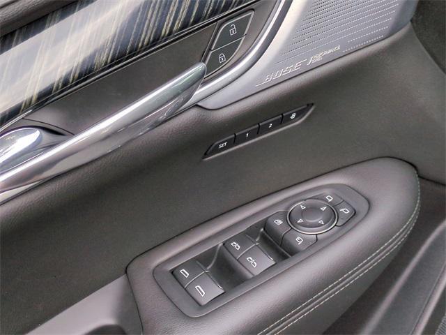 used 2024 Cadillac XT6 car, priced at $43,989