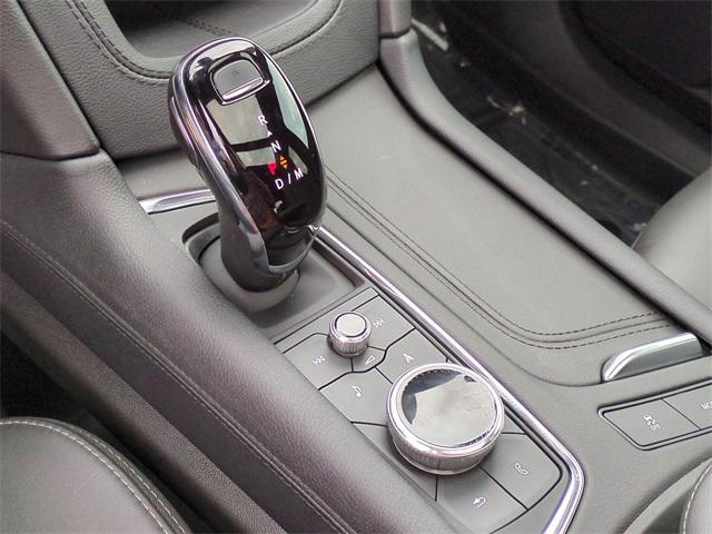 used 2024 Cadillac XT6 car, priced at $43,989