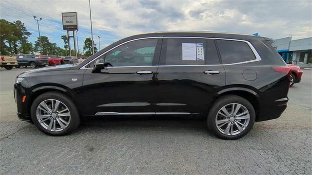 used 2024 Cadillac XT6 car, priced at $43,989