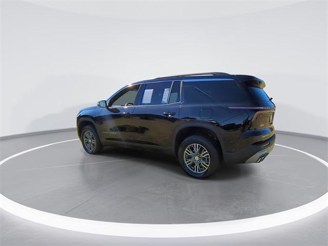 used 2025 Chevrolet Traverse car, priced at $37,497