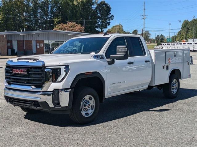 new 2025 GMC Sierra 2500 car, priced at $71,043