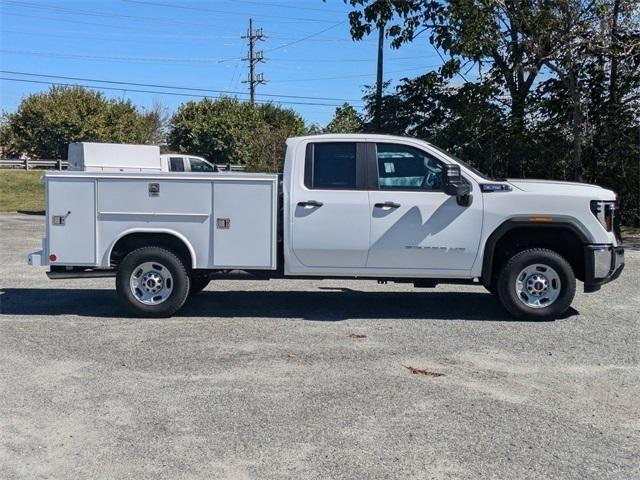 new 2025 GMC Sierra 2500 car, priced at $71,043