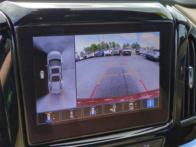 used 2023 Chevrolet Traverse car, priced at $36,119