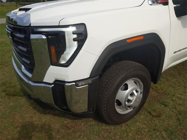 new 2025 GMC Sierra 3500 car, priced at $83,292