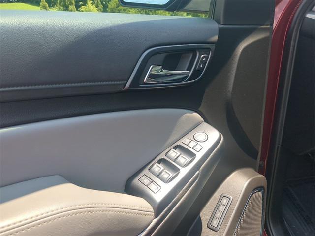 used 2019 Chevrolet Suburban car, priced at $27,500