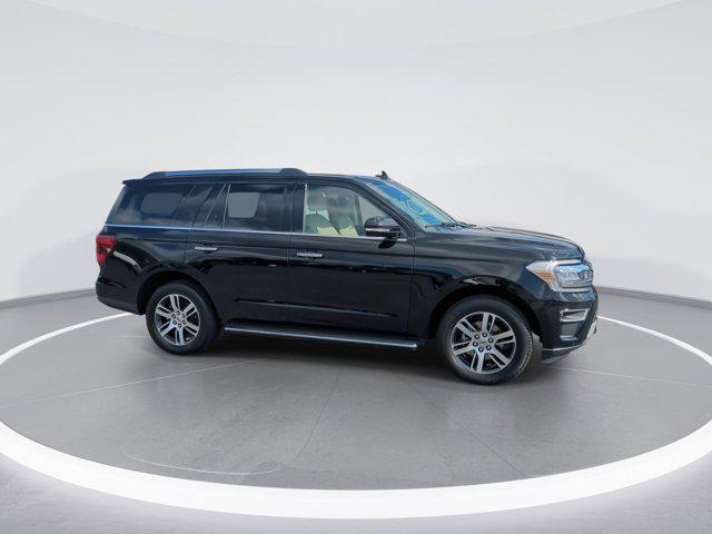 used 2023 Ford Expedition car, priced at $46,399