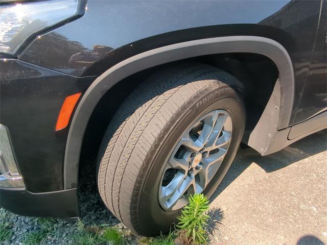 used 2023 Chevrolet Traverse car, priced at $28,620