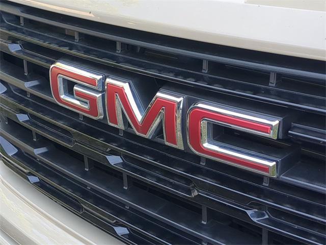used 2022 GMC Sierra 1500 car, priced at $41,405