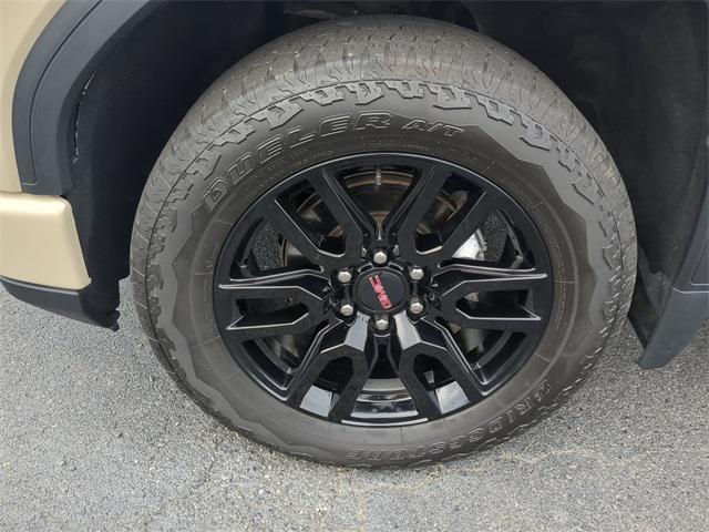 used 2022 GMC Sierra 1500 car, priced at $40,712