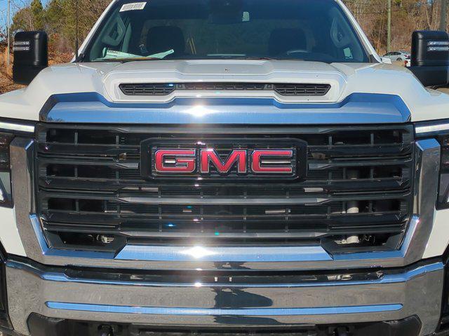 new 2024 GMC Sierra 3500 car, priced at $67,457