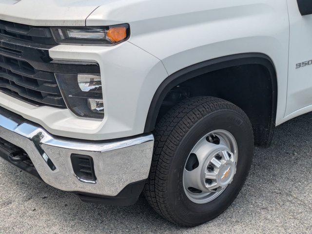 new 2024 Chevrolet Silverado 3500 car, priced at $50,098