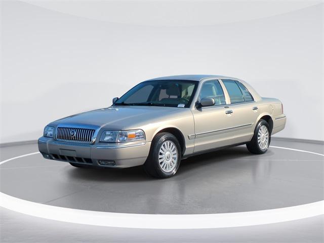 used 2008 Mercury Grand Marquis car, priced at $10,477