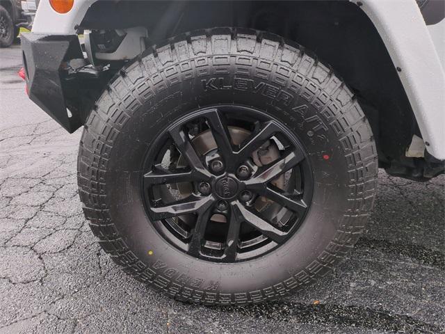 used 2017 Jeep Wrangler Unlimited car, priced at $16,400