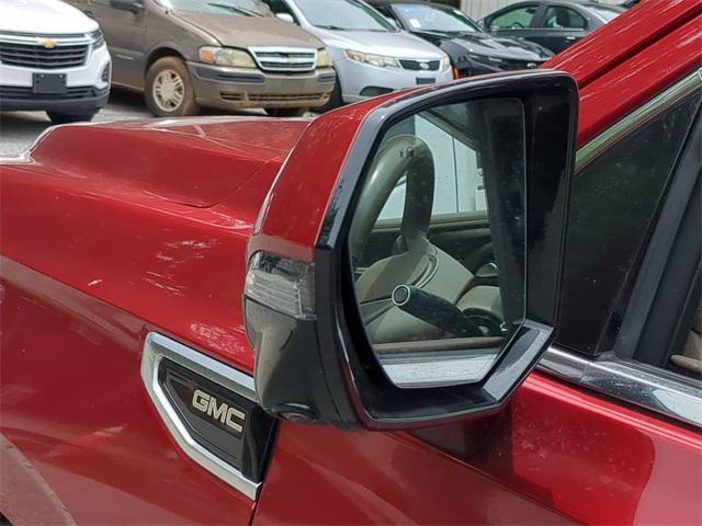 used 2021 GMC Yukon car, priced at $51,024