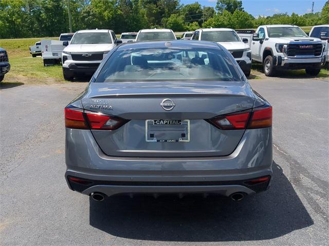 used 2023 Nissan Altima car, priced at $22,700