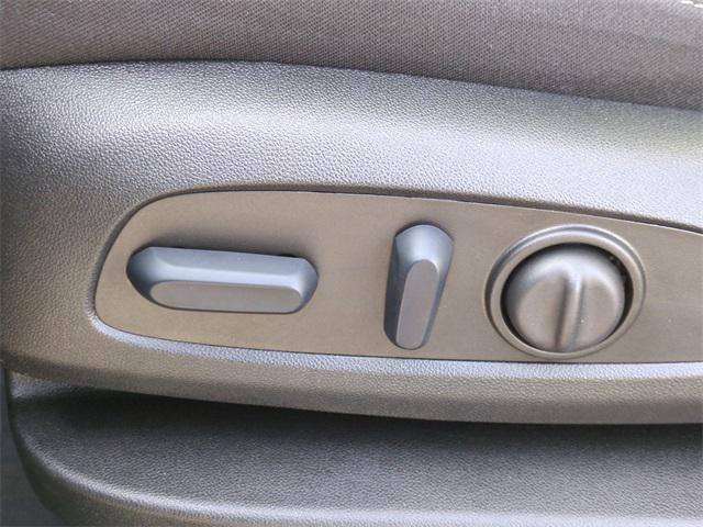 used 2023 Chevrolet Equinox car, priced at $20,997