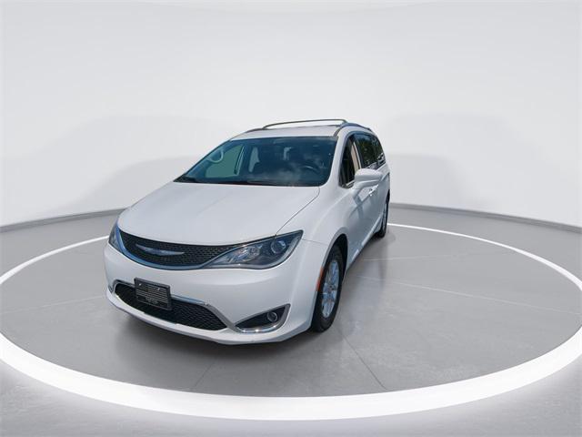 used 2020 Chrysler Pacifica car, priced at $15,413