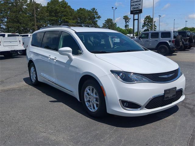 used 2020 Chrysler Pacifica car, priced at $15,413