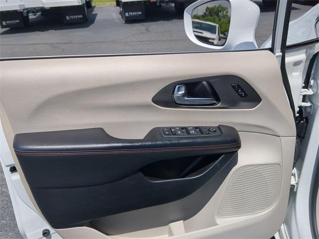 used 2020 Chrysler Pacifica car, priced at $15,413