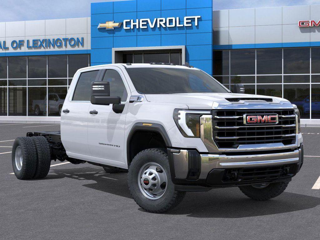 new 2025 GMC Sierra 3500 car, priced at $56,953