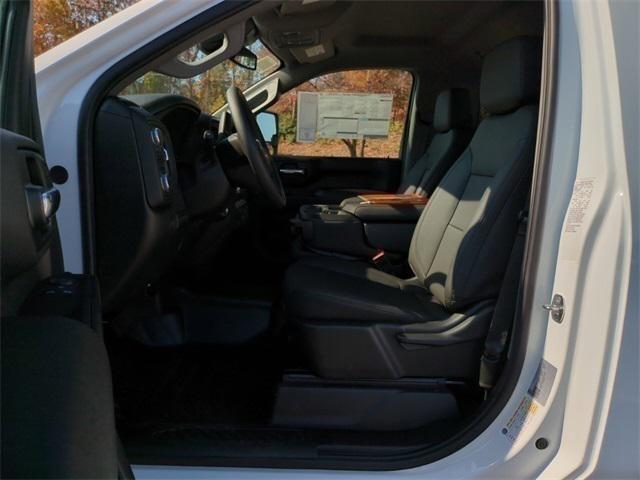 new 2024 GMC Sierra 2500 car, priced at $60,596