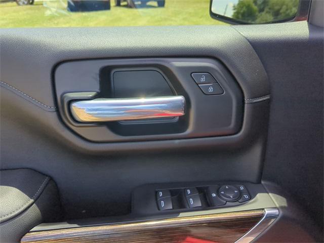 used 2021 GMC Sierra 1500 car, priced at $37,215