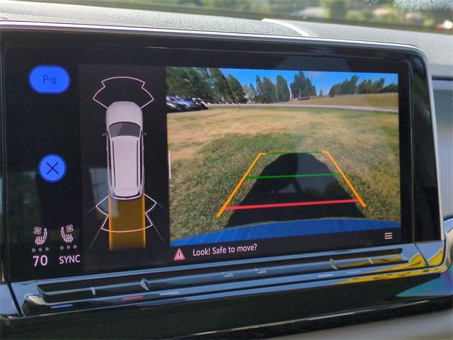 used 2025 Volkswagen Atlas car, priced at $41,275