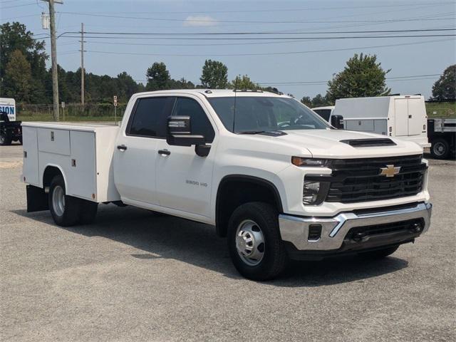 new 2024 Chevrolet Silverado 3500 car, priced at $77,940