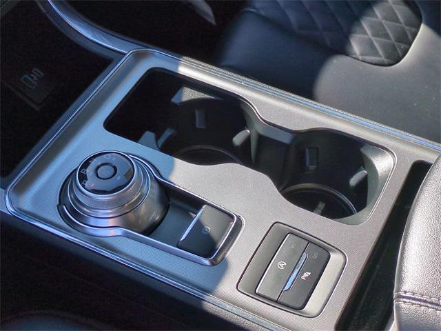 used 2024 Ford Edge car, priced at $26,711