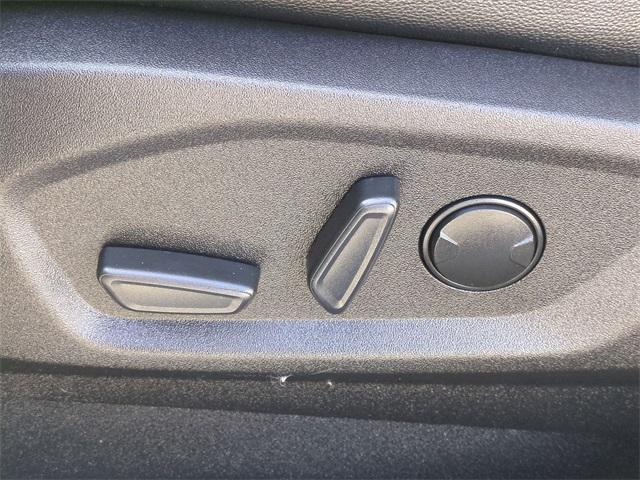 used 2024 Ford Edge car, priced at $26,711