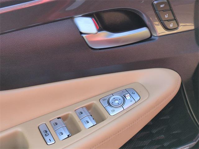 used 2022 Hyundai Santa Fe car, priced at $25,000