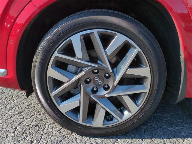 used 2022 Hyundai Santa Fe car, priced at $25,000