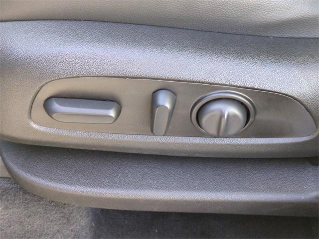 used 2021 Chevrolet Traverse car, priced at $31,862