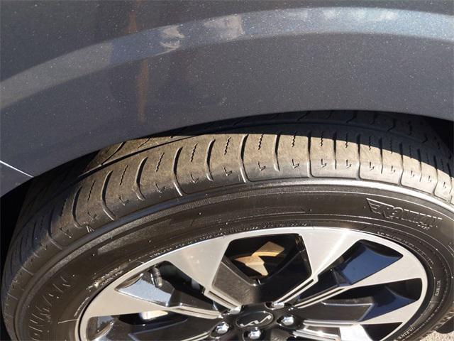 used 2024 Kia Carnival car, priced at $33,949
