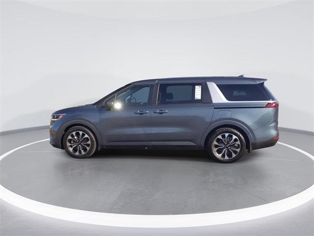 used 2024 Kia Carnival car, priced at $33,949