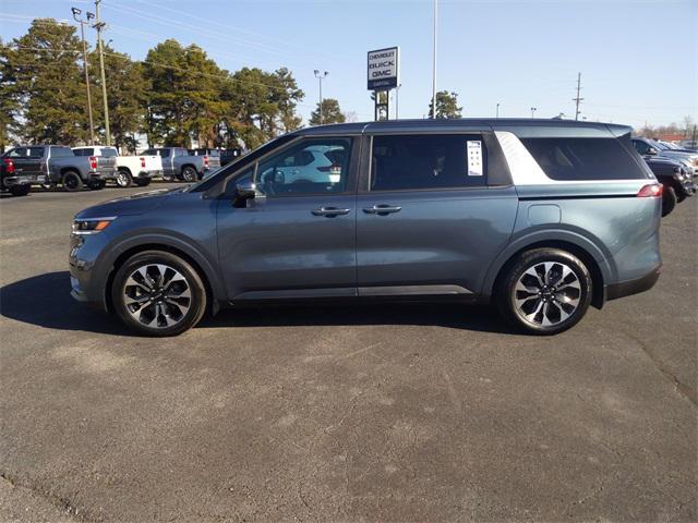 used 2024 Kia Carnival car, priced at $34,353