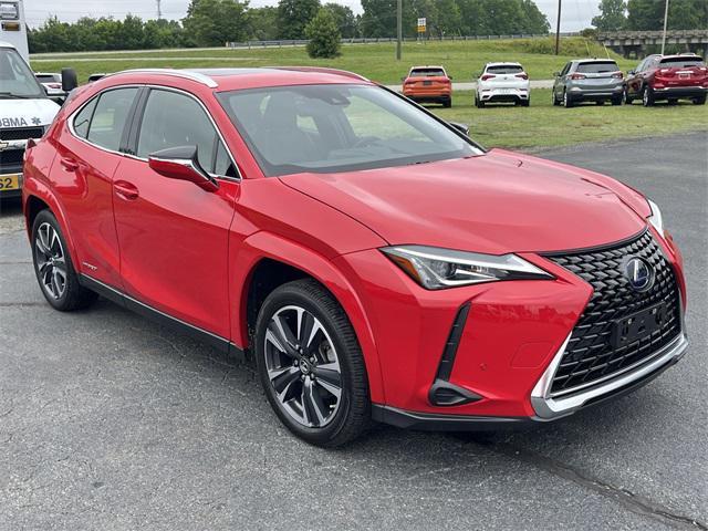 used 2022 Lexus UX 250h car, priced at $31,320