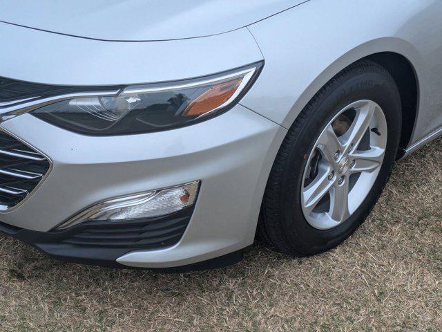 used 2020 Chevrolet Malibu car, priced at $17,450